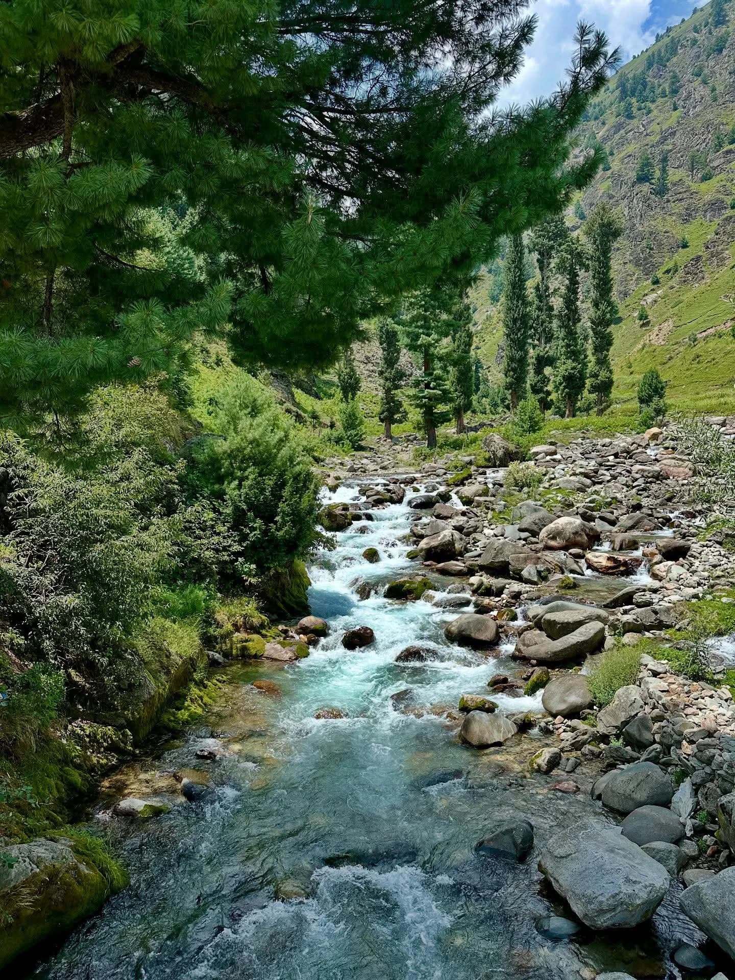 Scenic view of Warwan Valley